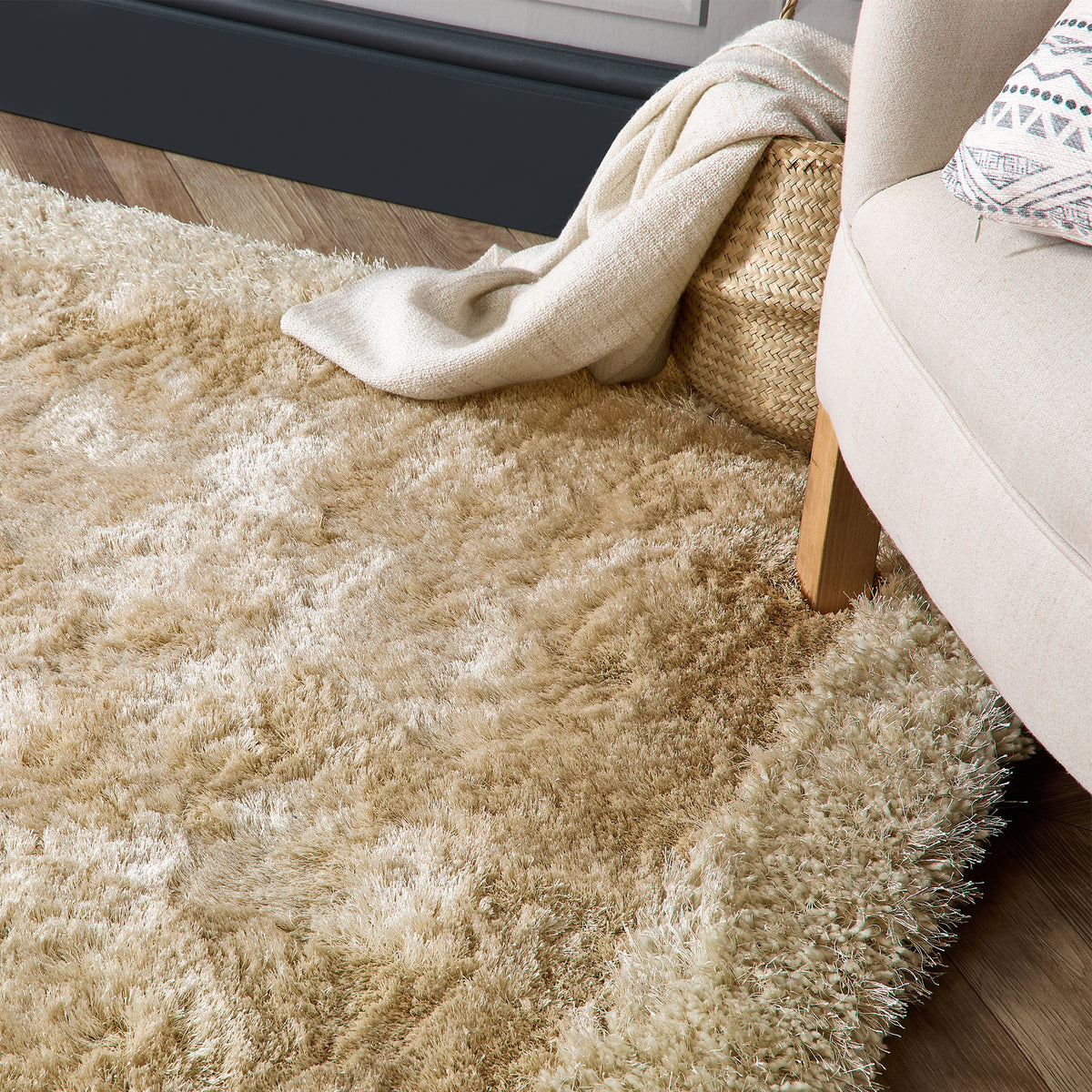 Origins Shimmer Shaggy Border Champagne