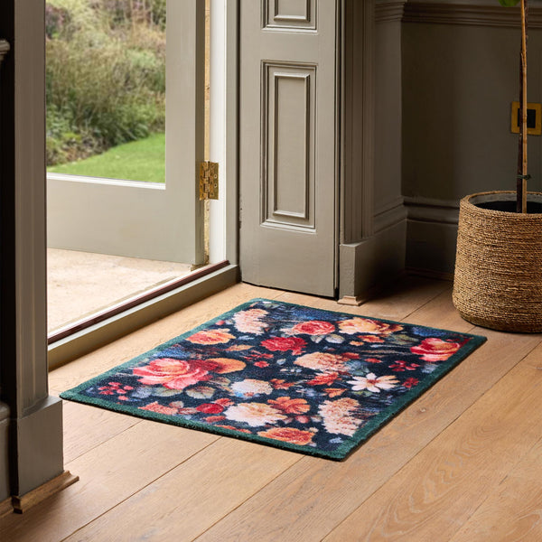 Hug Rug Midnight Blooms