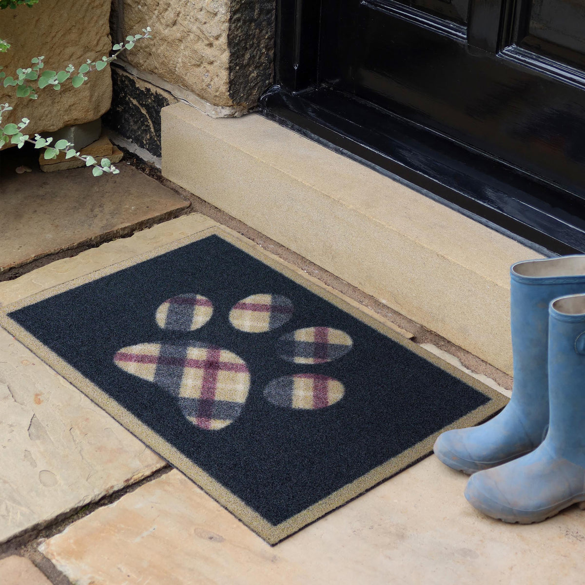 Hug Rug Outdoor Tartan Paw