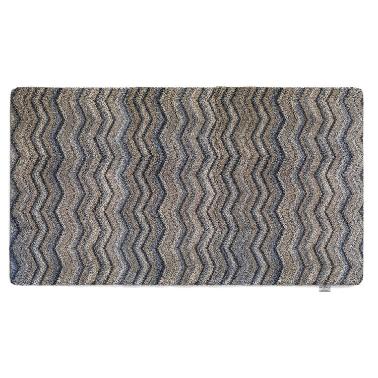 Hug Rug - Ribbon Grey Zig Zag