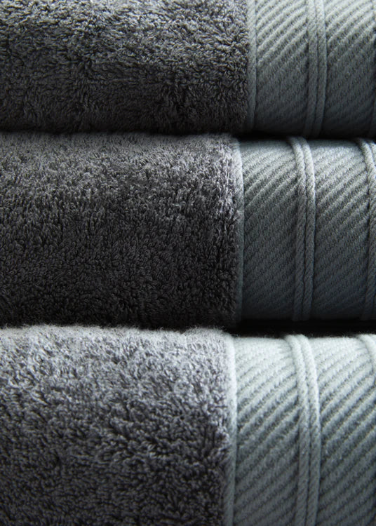 Hug Bamboo Towel Graphite