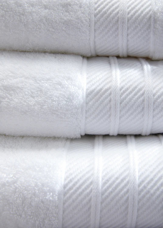 Hug Bamboo Towel White