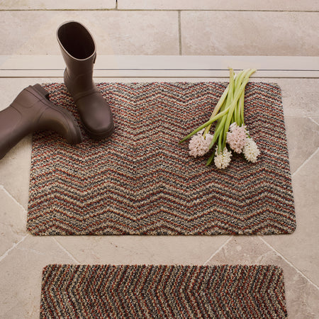 Hug Rug - Candy Zig Zag