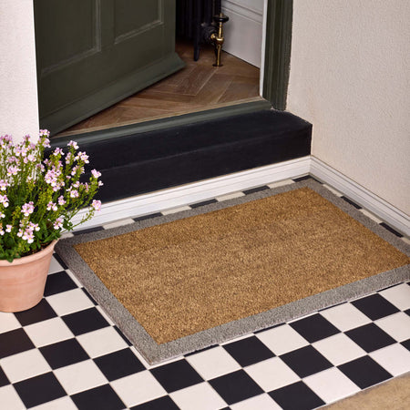 MadeBeyond Printed Coir Border Taupe