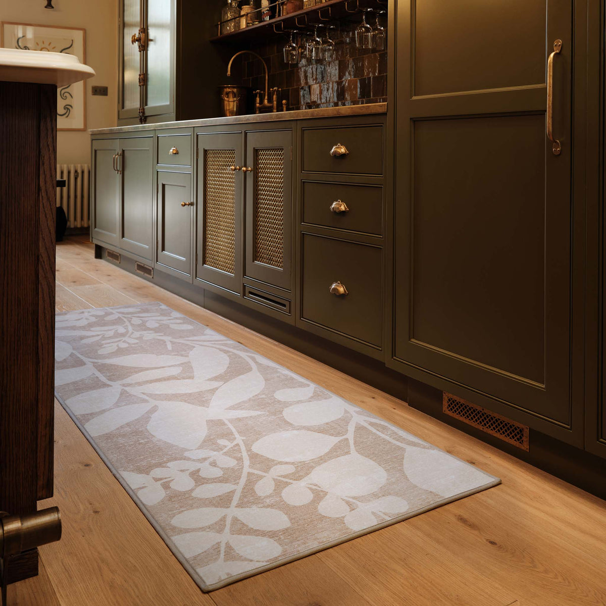 Hug Rug Eco-Washable Eden Leaves Natural