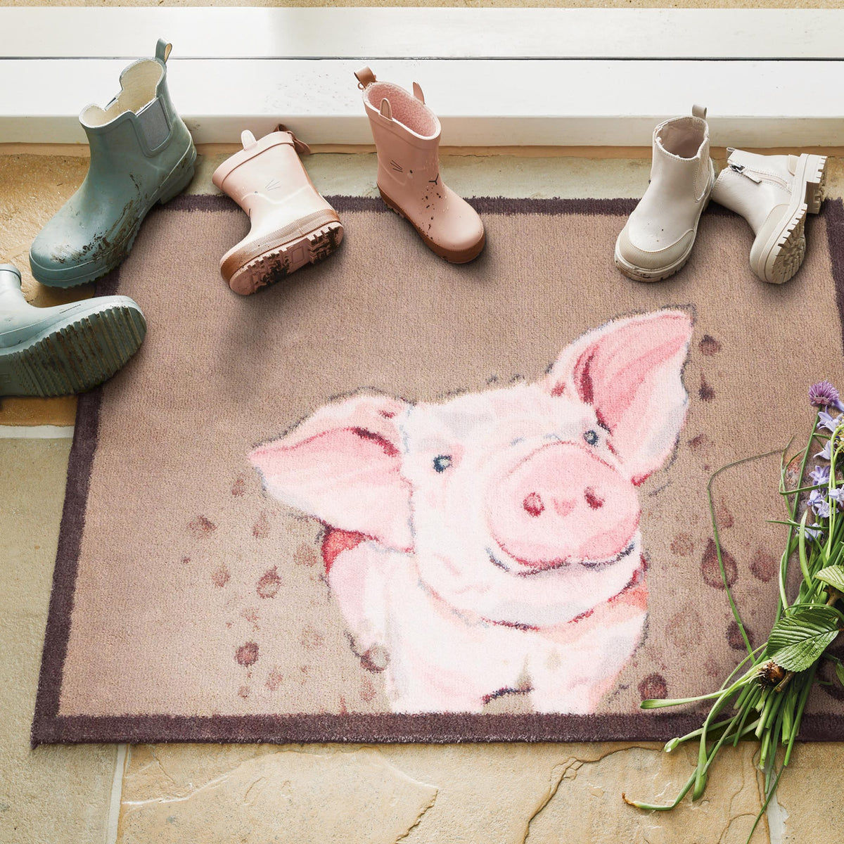 Hug Rug Farmyard Pig