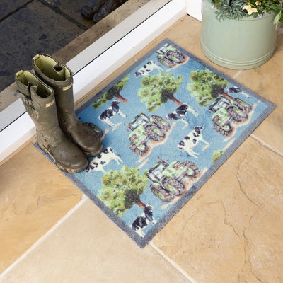 Hug Rug Farmyard Tractors & Cows