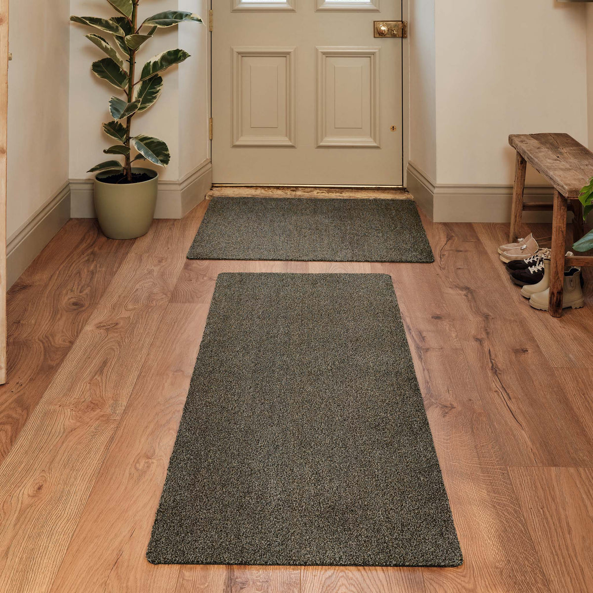 Hug Rug - Plain Coffee