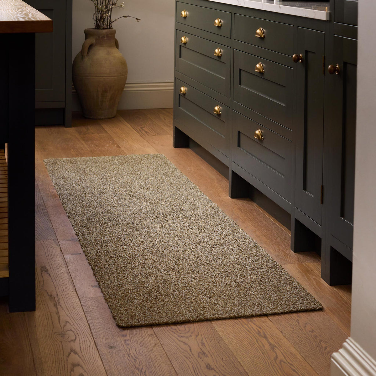 Hug Rug - Plain Linen