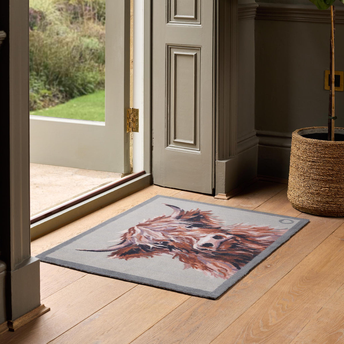 Hug Rug Heritage Highland Cow