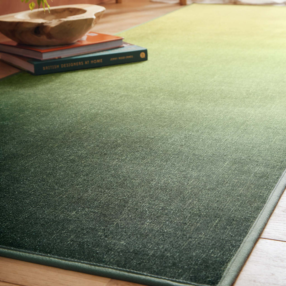 Hug Rug x Livingetc Eco-Washable Ombre Celery Rug