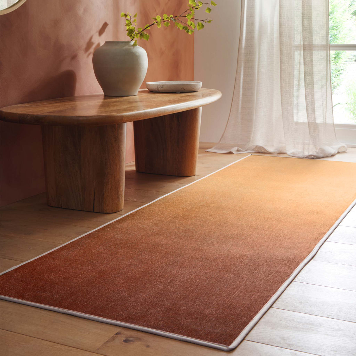Hug Rug x Livingetc Eco-Washable Ombre Coral Rug
