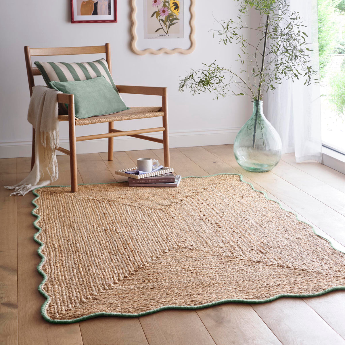 Jute Scalloped Edge Green Rug-  natural jute rug with a green wool whipped border.