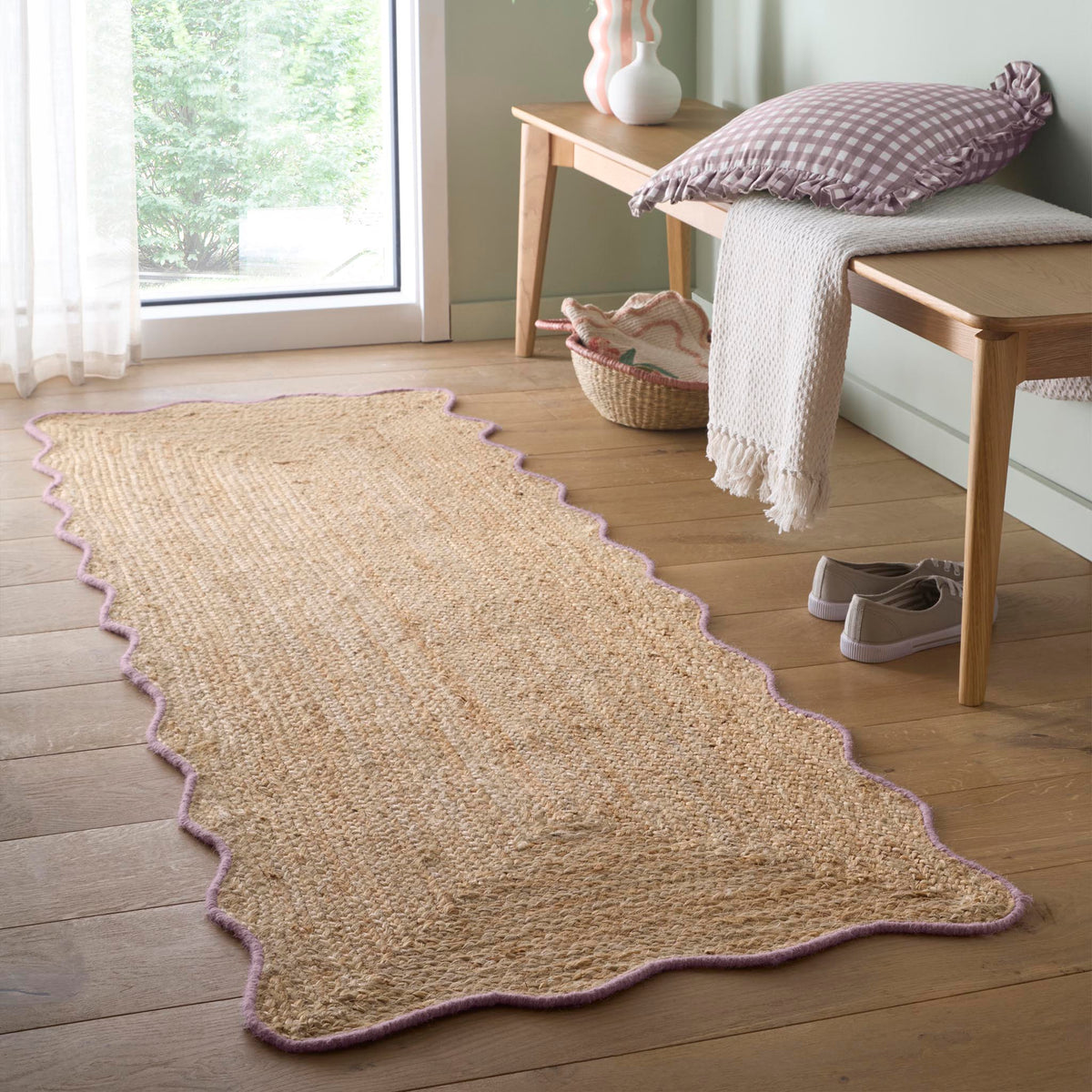 Jute Scalloped Edge Rug with Purple wool whipped border.