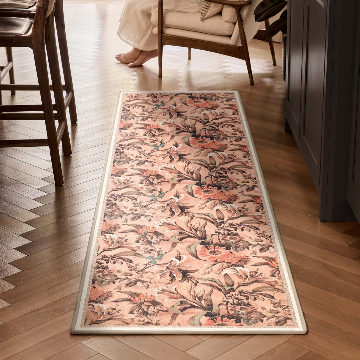 Hug Rug X Graham & Brown Lys Pink Eco-Washable