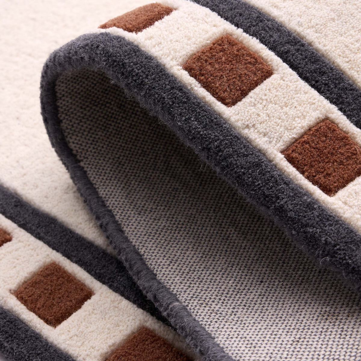 Borderline Natural Rug- 100% wool rug with a geometric border. 