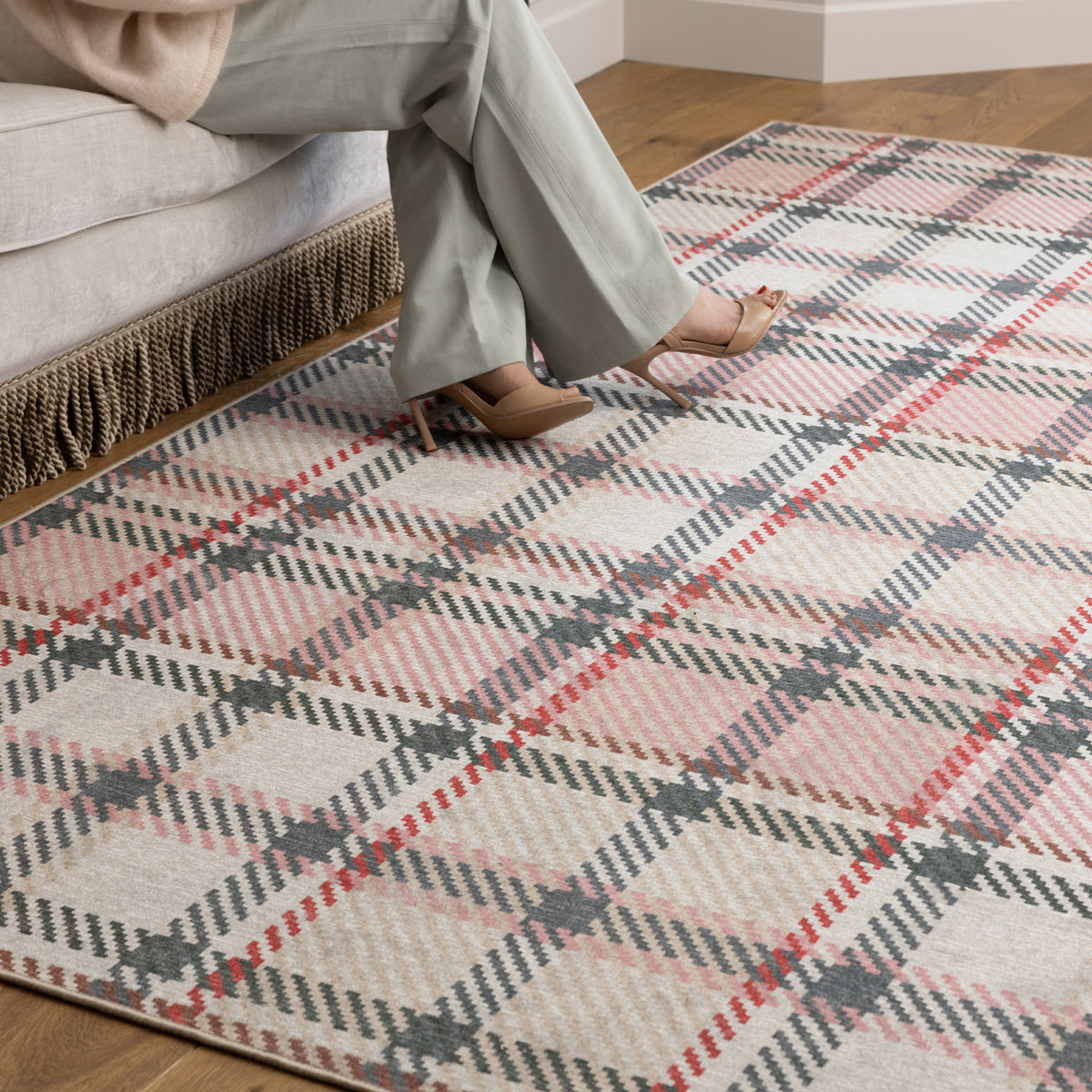 Hug Rug Eco-Washable Isla Plaid Pink