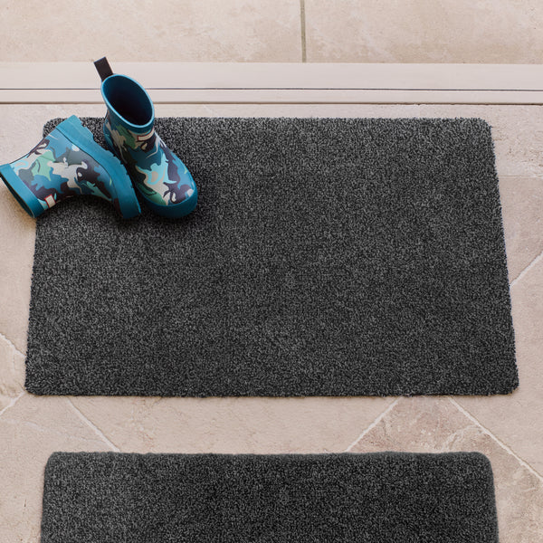 Hug Rug - Plain Charcoal