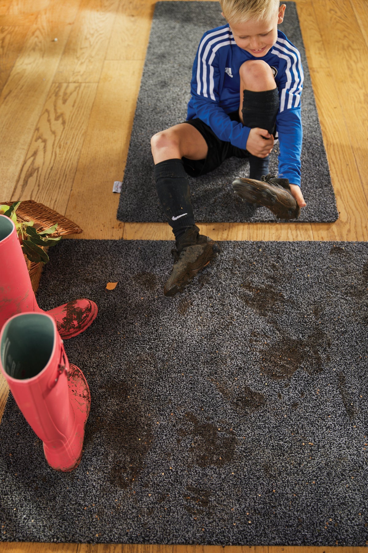 Hug Rug - Plain Charcoal