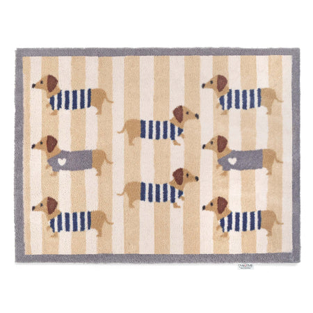 Hug Rug Sausage Dog Chic