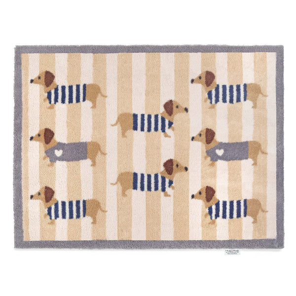 Hug Rug Sausage Dog Chic