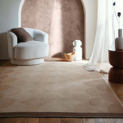 Hug Rug x Livingetc Eco-Washable Scalloped Ombre Natural