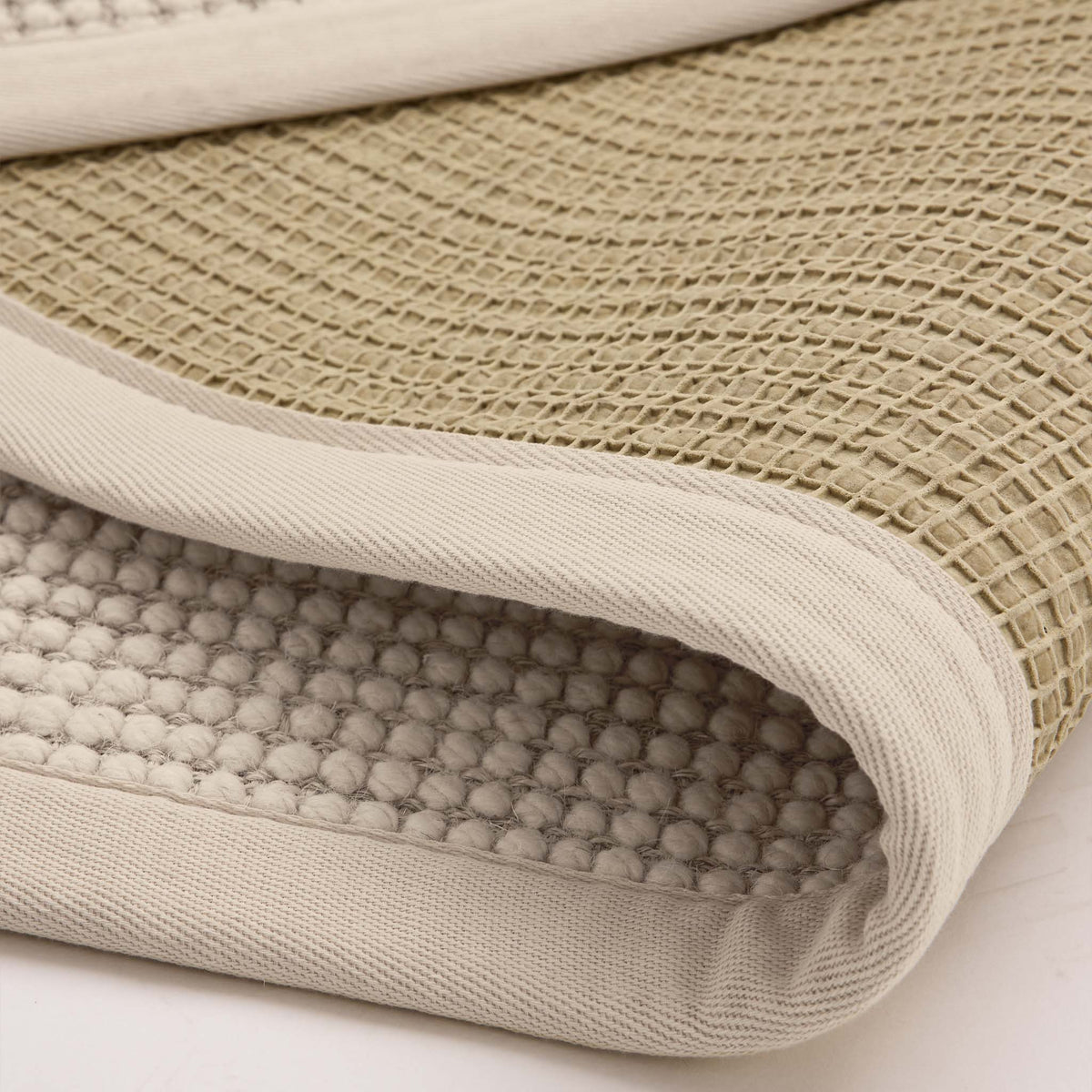 Origins Sisal Boucle with Beige Border