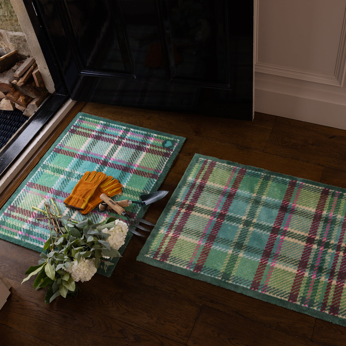 Hug Rug Tartan Green