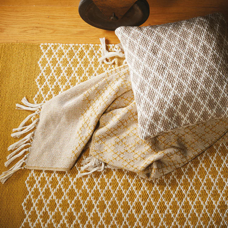 Hug Rug Woven Trellis Rug Gold