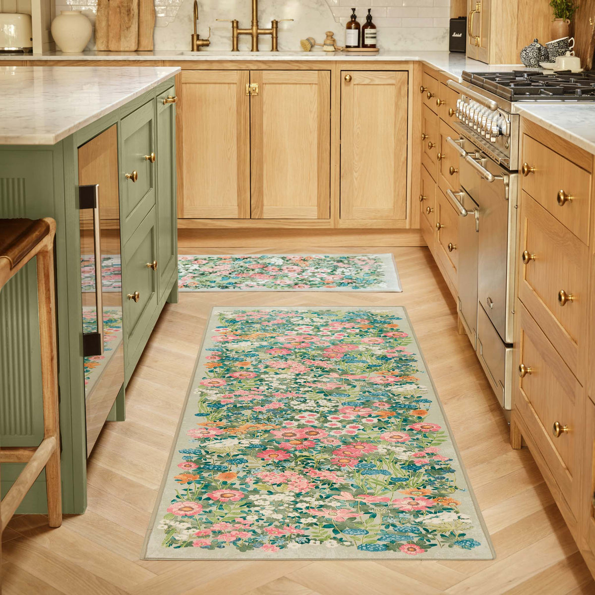 Hug Rug X Graham & Brown Wallflower Sage Eco-Washable