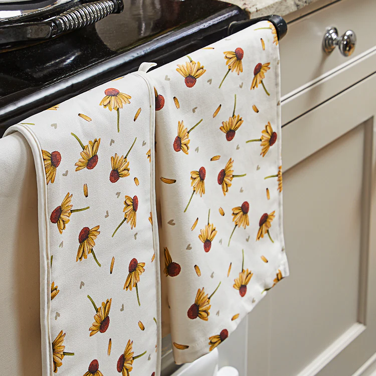 Hug Kitchen Tea Towel Design 2 Multi Daisy 47x77