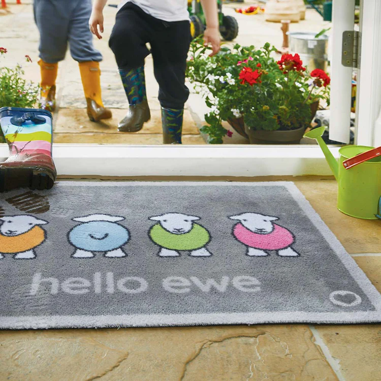 Hug A Rig Hug Rug - Hello Ewe Herdy - Phoenox Textiles