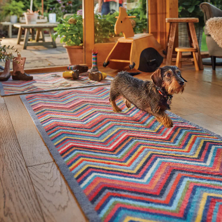 Hug Rug - Chevron 1