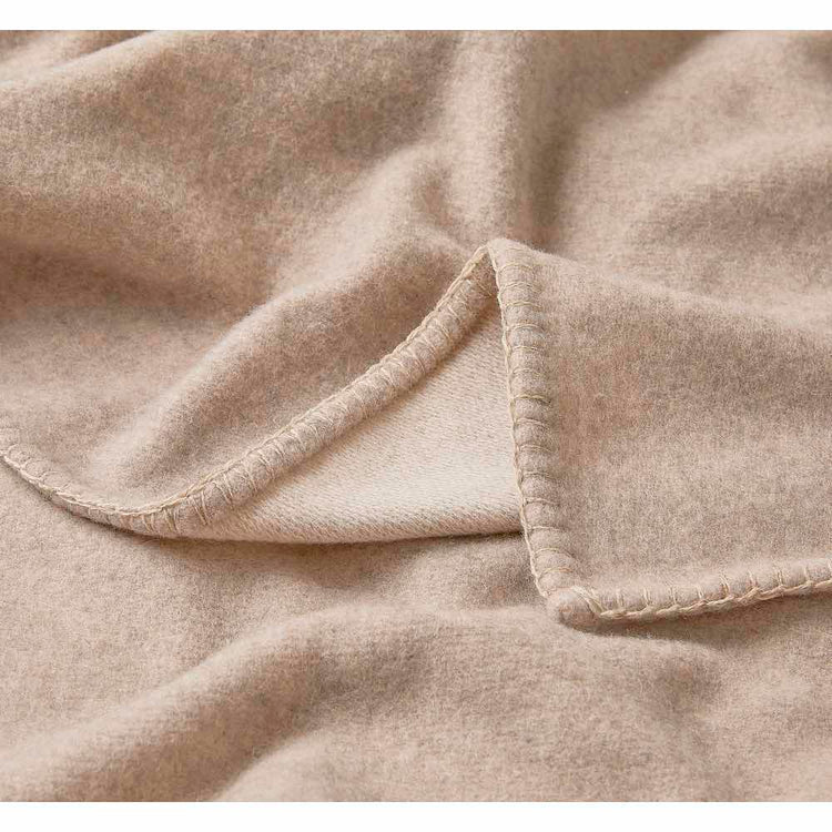 Hug Rug Luxury Wool Throw Sandstone / Mushroom 140X220