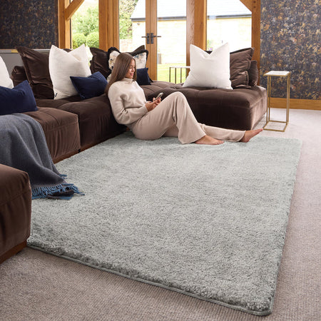 MadeNorth Lux Rug Silver