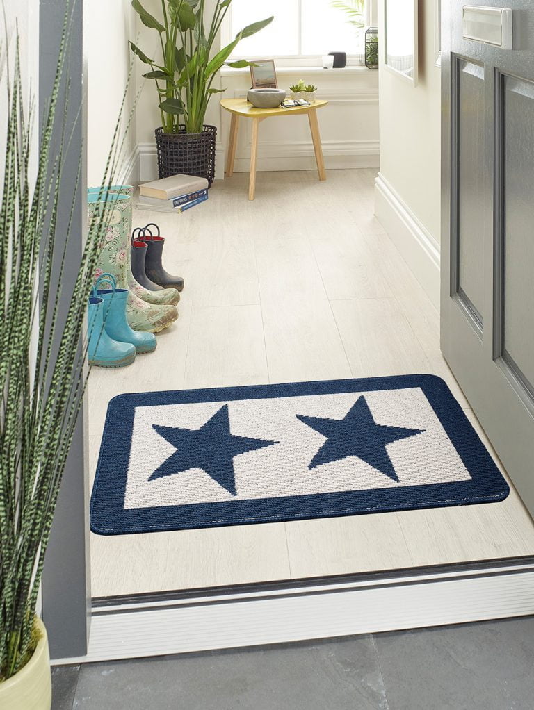 star patterned mat in doorway